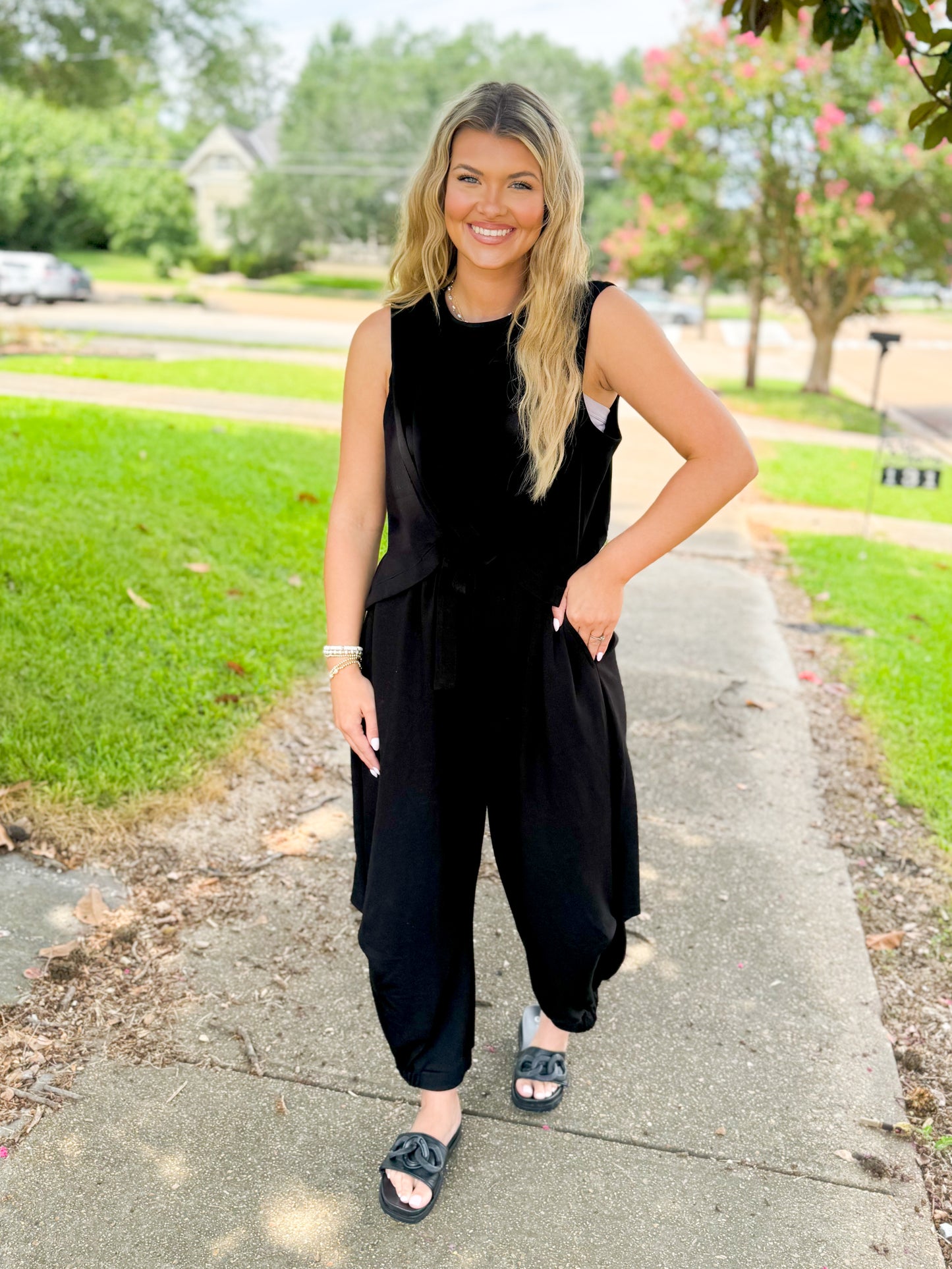 Blk Cinch Top & Pants Set